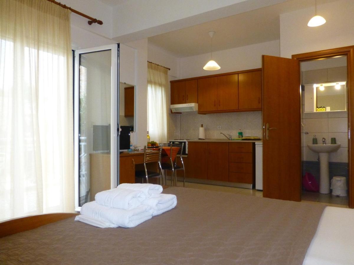 Pavloudis Apartments プサコウディア エクステリア 写真